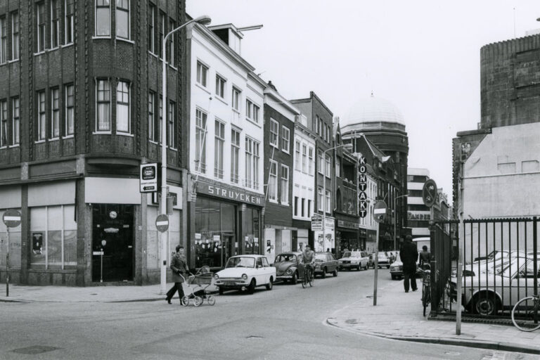 altes Foto von Den Haag, Kreuzung