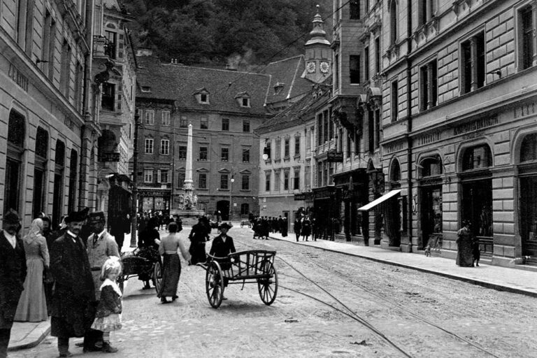 alte Aufnahme einer Straße in Ljubljana