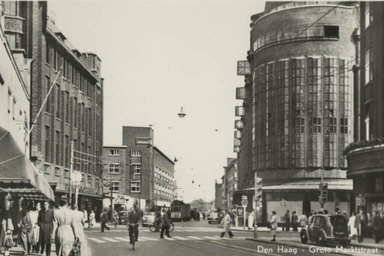 Einkaufsstraße
