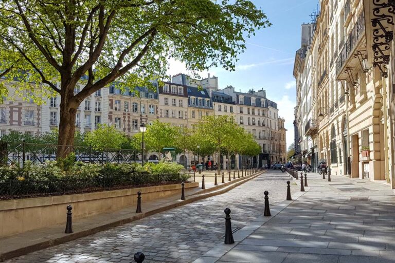 Platz im Zentrum von Paris