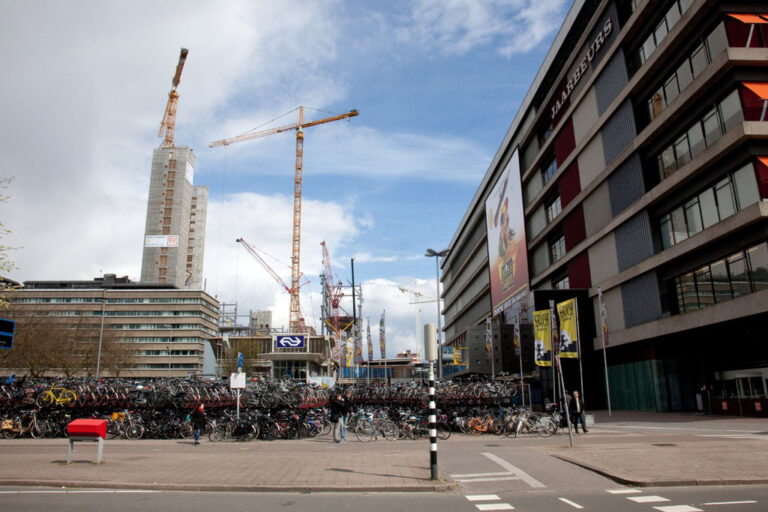 Baustelle nahe dem Utrechter Hauptbahnhof