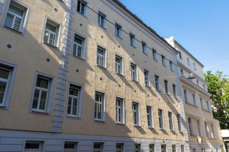Altbauten in Wien-Josefstadt, Privatklinik Confraternität