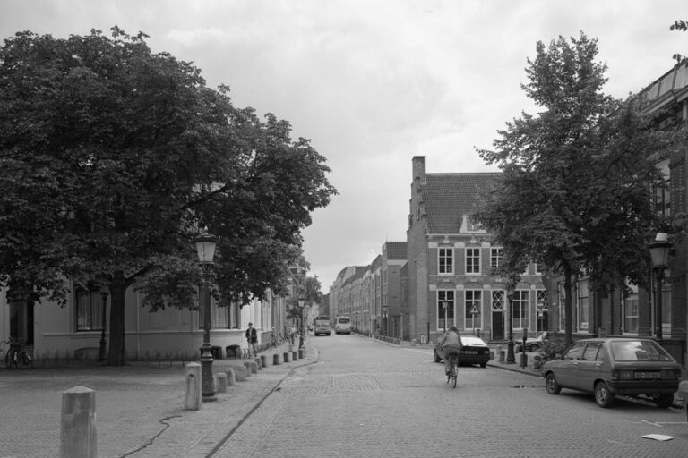Straße in den Niederlanden