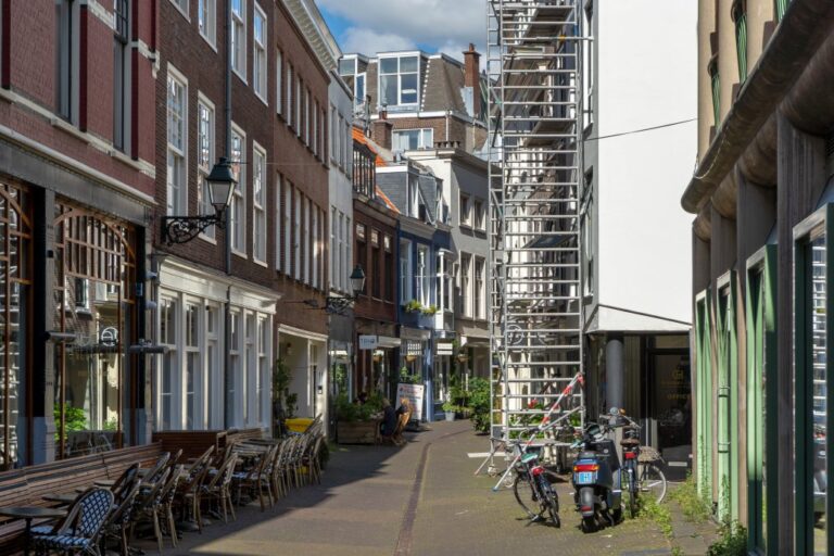Gasse im Stadtzentrum von Den Haag