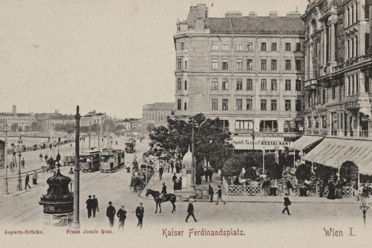 Platz in Wien, alte Aufnahme, Franz-Josefs-Kai