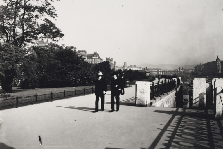 Parkanlage beim Franz-Josefs-Kai