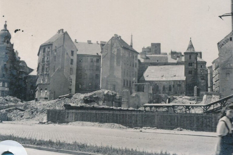 Wien nach dem Zweiten Weltkrieg, Trümmer, Ruprechtskirche