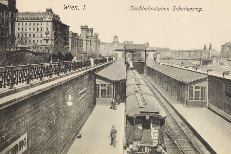 historische Aufnahme einer Stadtbahn-Station