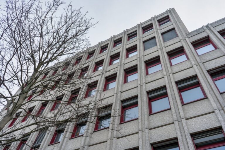 ehemaliges Bürohaus